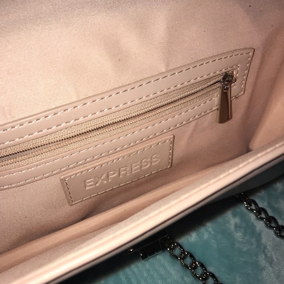 Express purse.Silver hardware .nude w/ pink tones - Picture 6 of 8